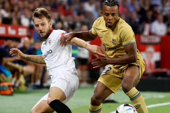 rakitic-sevilla-barcelona-gomez-k6cB-U16771416307EcP-940x529@abc
