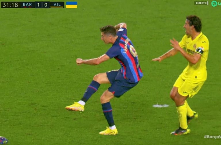 Jugadors poc habituals del Barça estoven el Vila-Real (3-0) a la primera part